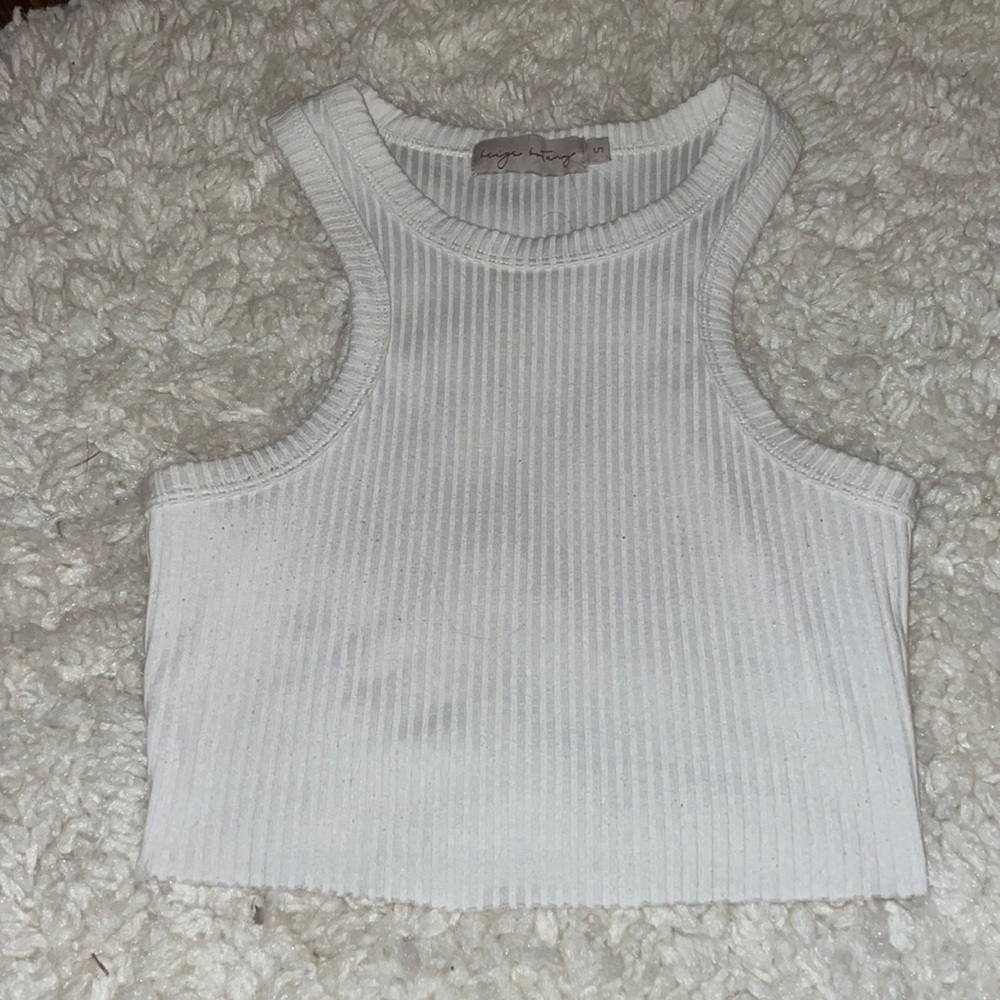 Ribbed tank